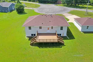 1734 Oakridge Pl, Neenah, WI 54956 - Photo 33