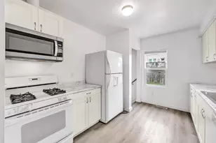 1465 Cedar St, Green Bay, WI 54302 - Photo 11