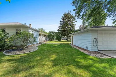 670 Bruce Street, Fond du Lac, WI 54935 - Photo 49