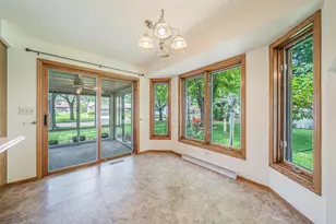 46 Kensington Ct, Appleton, WI 54915 - Photo 17