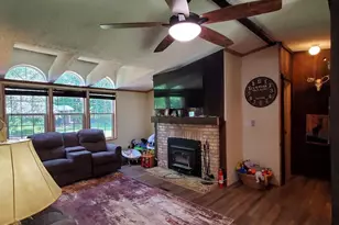 W8297 County Rd I, Clintonville, WI 54929 - Photo 9