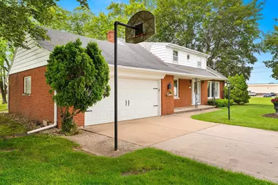 3024 Finger Road, Green Bay, WI 54311 - Photo 5