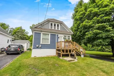17 S Geneva Avenue, Sturgeon Bay, WI 54235 - Photo 3