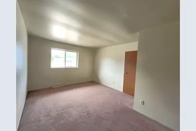 722 N Hawthorne Drive, Appleton, WI 54915 - Photo 9