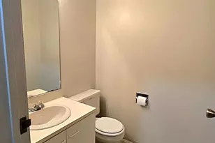 722 N Hawthorne Dr, Appleton, WI 54915 - Photo 11
