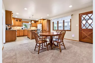 2001 N Douglas Street, Appleton, WI 54914 - Photo 19