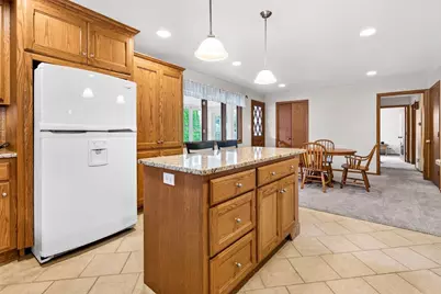 2001 N Douglas Street, Appleton, WI 54914 - Photo 13