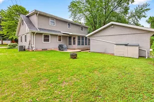 2001 N Douglas St, Appleton, WI 54914 - Photo 43
