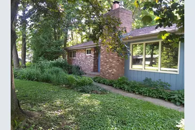 2627 Oakcrest Drive, Neenah, WI 54956 - Photo 1