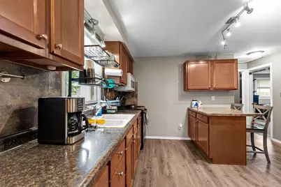 594 Linda Court, Kaukauna, WI 54130 - Photo 7