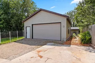 219 S Main St, Oconto Falls, WI 54154 - Photo 41