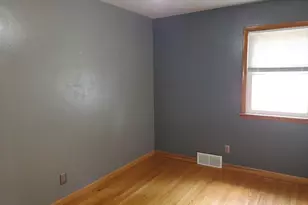 121 N Seymour St, Fond du Lac, WI 54935 - Photo 17