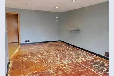 121 N Seymour Street, Fond du Lac, WI 54935 - Photo 7