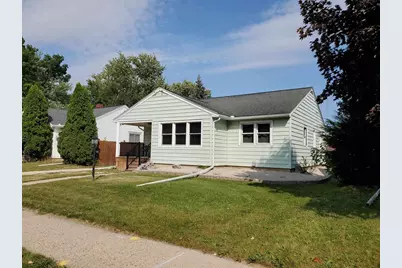 121 N Seymour Street, Fond du Lac, WI 54935 - Photo 1