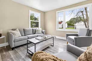 1029 Langlade Ave, Green Bay, WI 54304 - Photo 5