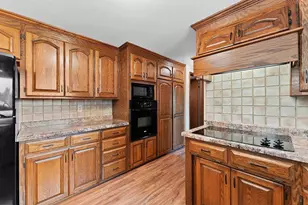 2536 Delwood Dr, Green Bay, WI 54302 - Photo 15