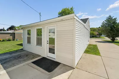 857 Hunt Avenue, Neenah, WI 54956 - Photo 23