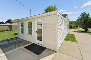 857 Hunt Ave, Neenah, WI 54956 - Photo 23
