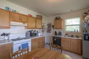 208 W Jackson St, Ripon, WI 54971 - Photo 5