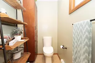 1919 Brookfield Dr, Neenah, WI 54956 - Photo 35