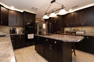 1919 Brookfield Dr, Neenah, WI 54956 - Photo 5