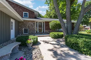 1919 Brookfield Dr, Neenah, WI 54956 - Photo 49