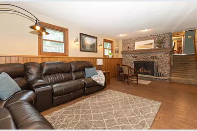 1919 Brookfield Drive, Neenah, WI 54956 - Photo 25