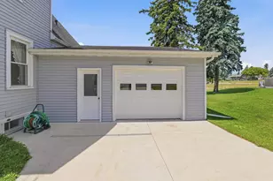 213 N Elm St, Campbellsport, WI 53010 - Photo 29