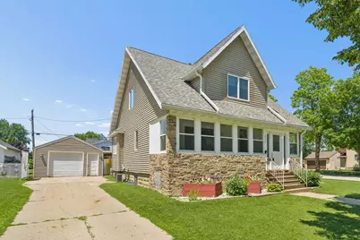 939 Wisconsin Avenue, North Fond du Lac, WI 54937 - Photo 1