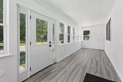 939 Wisconsin Avenue, North Fond du Lac, WI 54937 - Photo 3