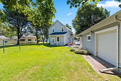 420 Smith Avenue, Oconto, WI 54153 - Photo 13
