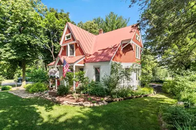 1631 Royalton Street, Waupaca, WI 54981 - Photo 5
