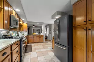 1631 Royalton St, Waupaca, WI 54981 - Photo 19