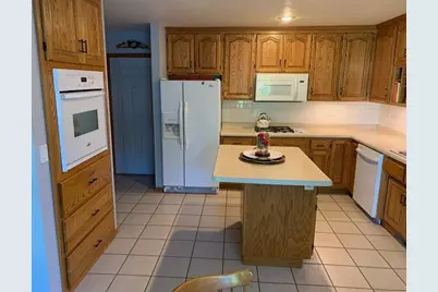 2223 Hopf Lane, De Pere, WI 54115 - Photo 7