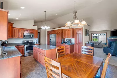 1905 Wasilla Lane, Neenah, WI 54956 - Photo 17