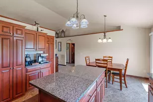 1905 Wasilla Ln, Neenah, WI 54956 - Photo 15