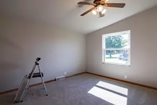 500 Pheasant Dr, New London, WI 54961 - Photo 15
