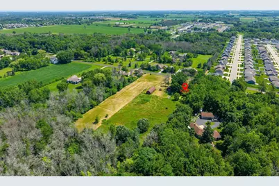 N8801 S Coop Road, Menasha, WI 54952 - Photo 9
