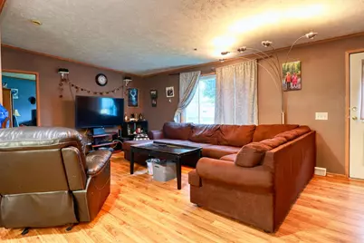 216 Erie Avenue, Oconto, WI 54153 - Photo 5