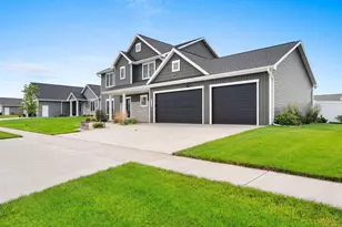N9239 Laura St, Appleton, WI 54915 - Photo 85