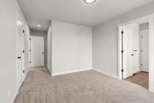 N9239 Laura St, Appleton, WI 54915 - Photo 45