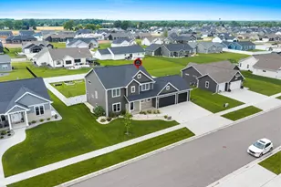N9239 Laura St, Appleton, WI 54915 - Photo 77