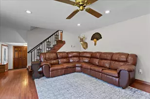 1496 Russell St, Green Bay, WI 54304 - Photo 7