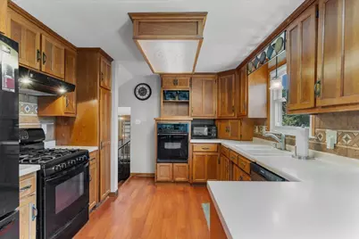 1496 Russell Street, Green Bay, WI 54304 - Photo 15