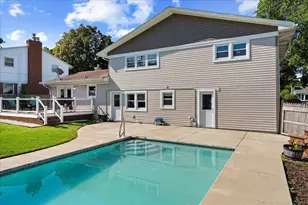 1496 Russell St, Green Bay, WI 54304 - Photo 61