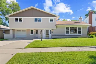 1496 Russell St, Green Bay, WI 54304 - Photo 1