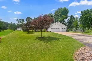 3137 Hartford Ct, Suamico, WI 54313 - Photo 31
