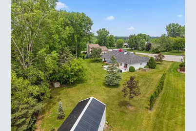 3137 Hartford Court, Suamico, WI 54313 - Photo 43