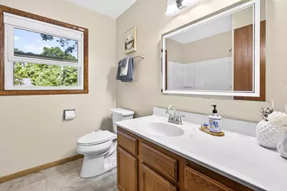 1235 S Westhaven Drive, Oshkosh, WI 54904 - Photo 21