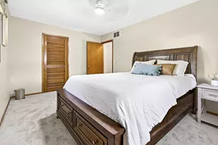 1235 S Westhaven Dr, Oshkosh, WI 54904 - Photo 19
